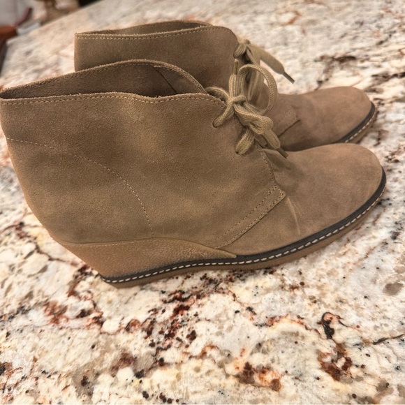 J Crew MacAlister wedge boot flax EUC leather upper bootie wedge shoe size 9 - Picture 8 of 11